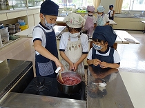 nikomu